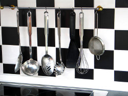 Hanging kitchen tools