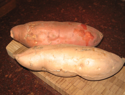 A red yam and yellow sweet potato